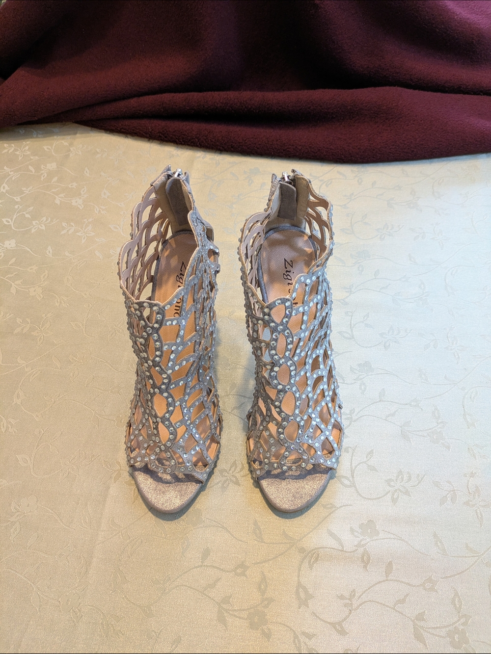 Zigisoho women's silver rhinestone peep toe heels, size 8.5